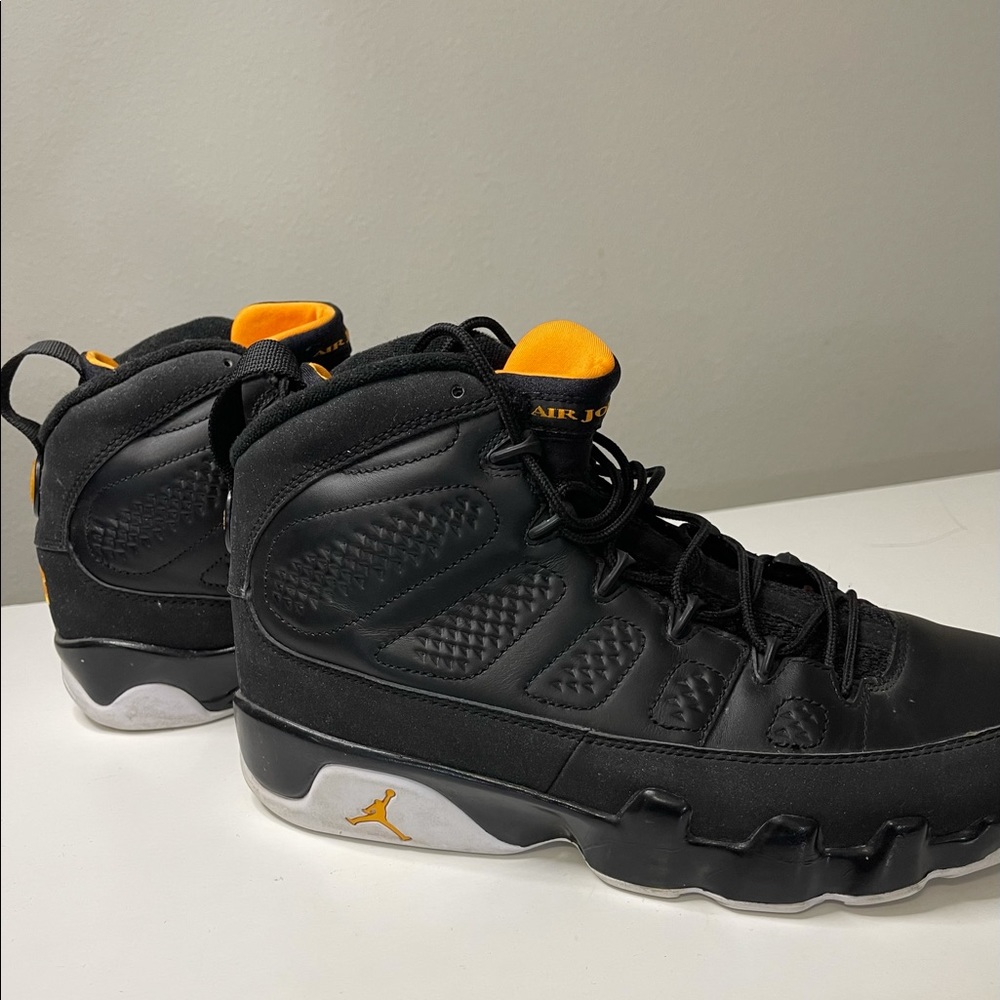 Men’s Air Jordan 9 Retro- Citrus Sneakers